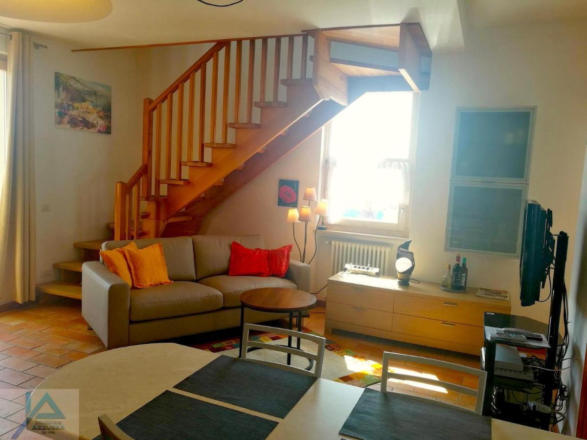 Апартаменти Casa Chiare - Immobiliare Azzurra Бардоліно Екстер'єр фото