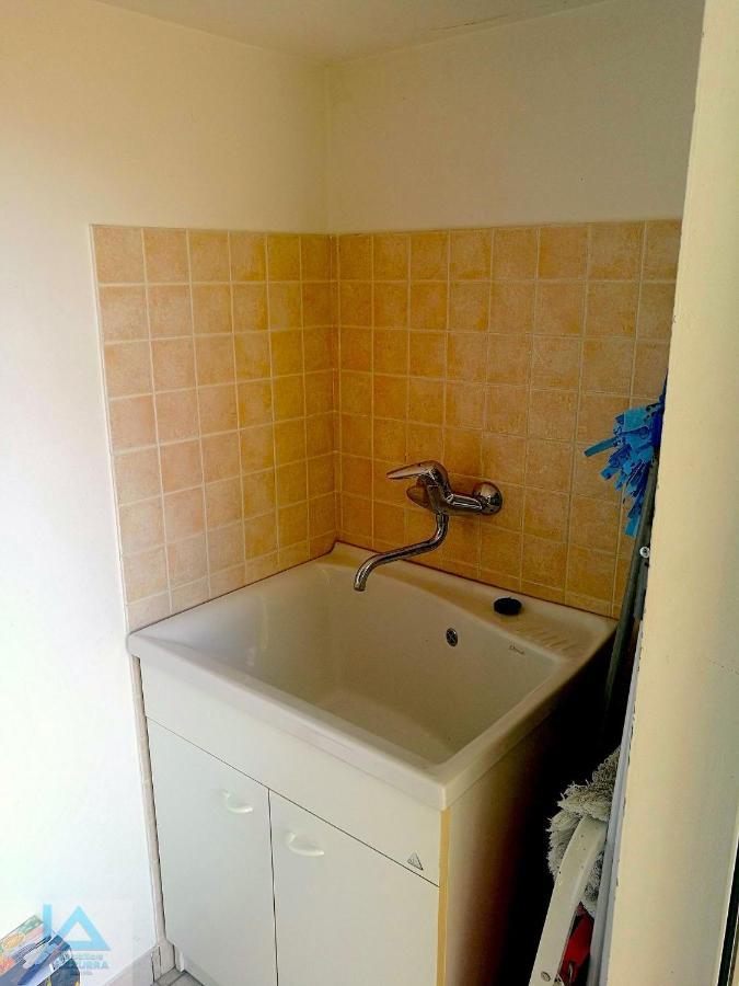 Апартаменти Casa Chiare - Immobiliare Azzurra Бардоліно Екстер'єр фото