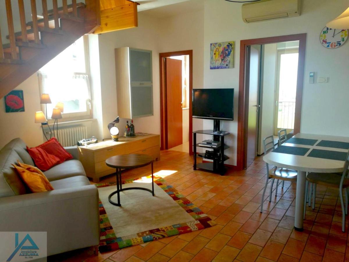 Апартаменти Casa Chiare - Immobiliare Azzurra Бардоліно Екстер'єр фото