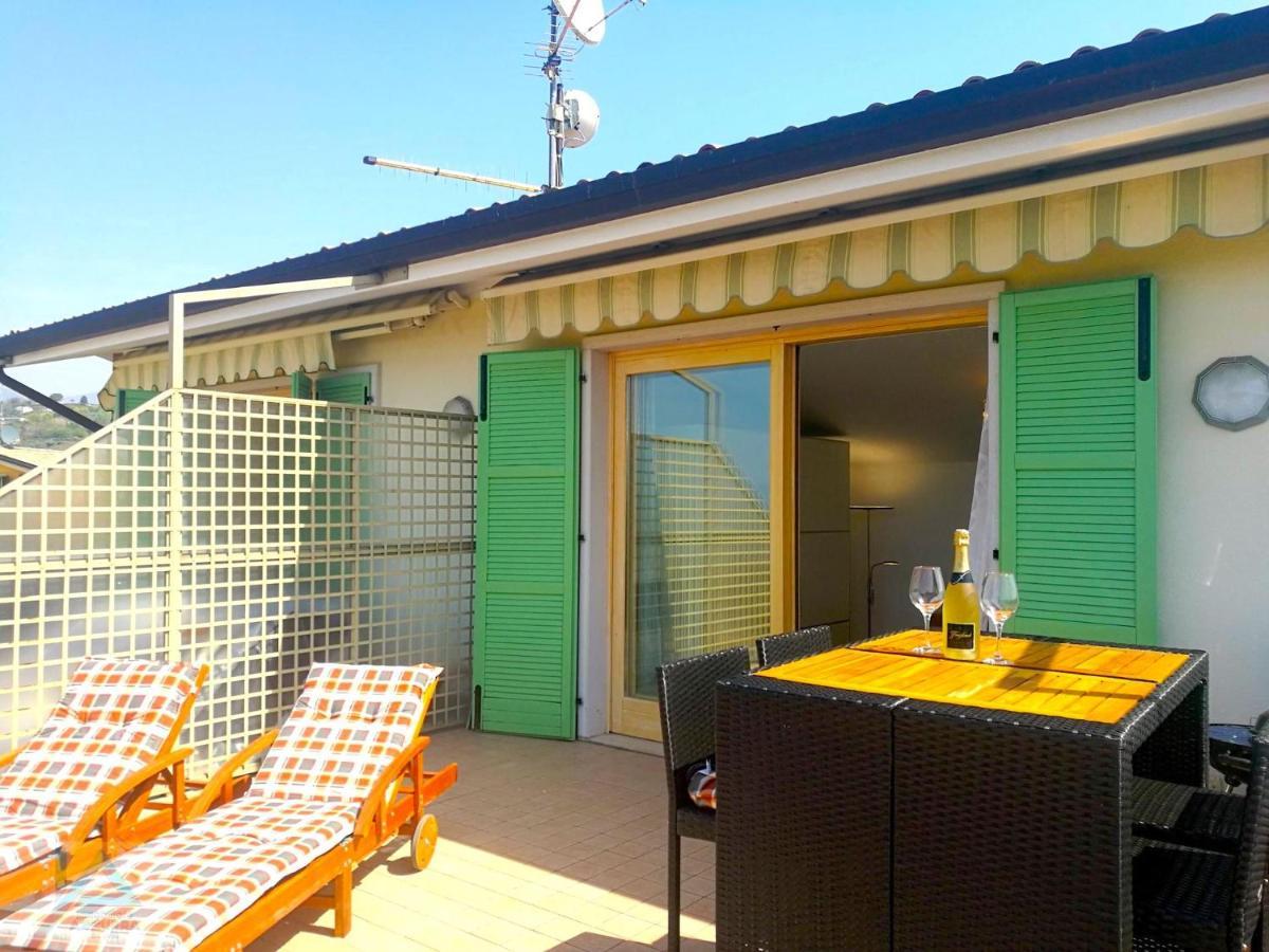 Апартаменти Casa Chiare - Immobiliare Azzurra Бардоліно Екстер'єр фото