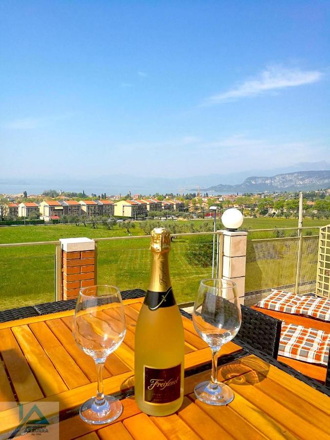 Апартаменти Casa Chiare - Immobiliare Azzurra Бардоліно Екстер'єр фото
